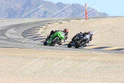 media/Oct-05-2025-CVMA (Sun) [[beeef4f201]]/Race 11-500-400(4)-350 Supersport/
